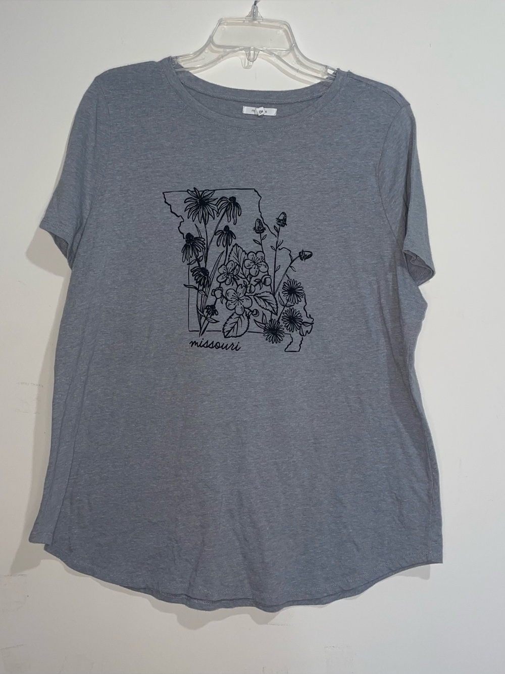 Maurice’s Grey 0X Missouri State Graphic With Flower Lining Tee